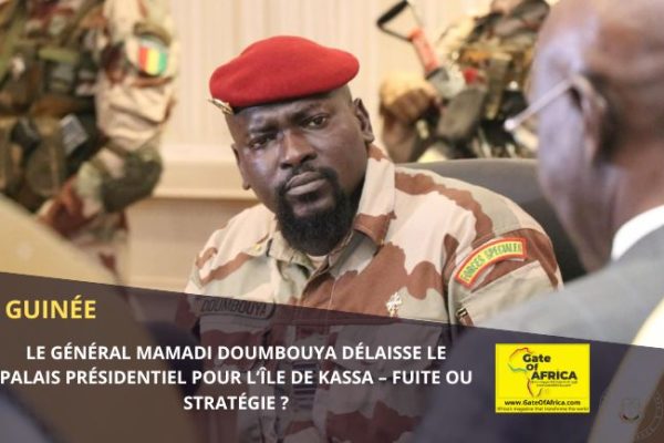 Guinée : Le Général Mamadi Doumbouya Délaisse le Palais Présidentiel pour l’Île de Kassa – Fuite ou Stratégie ?
